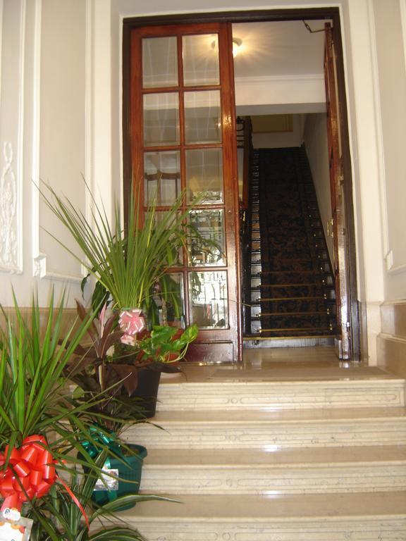 Mari Plaza Hotel Буенос Айрес Екстериор снимка