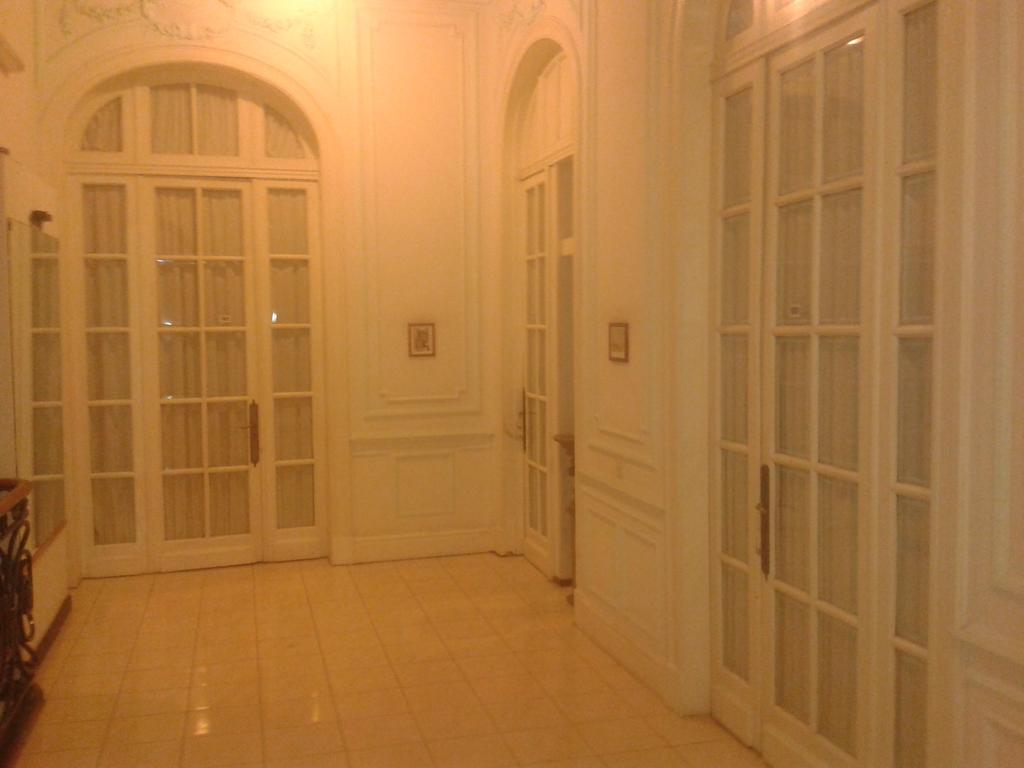 Mari Plaza Hotel Буенос Айрес Екстериор снимка
