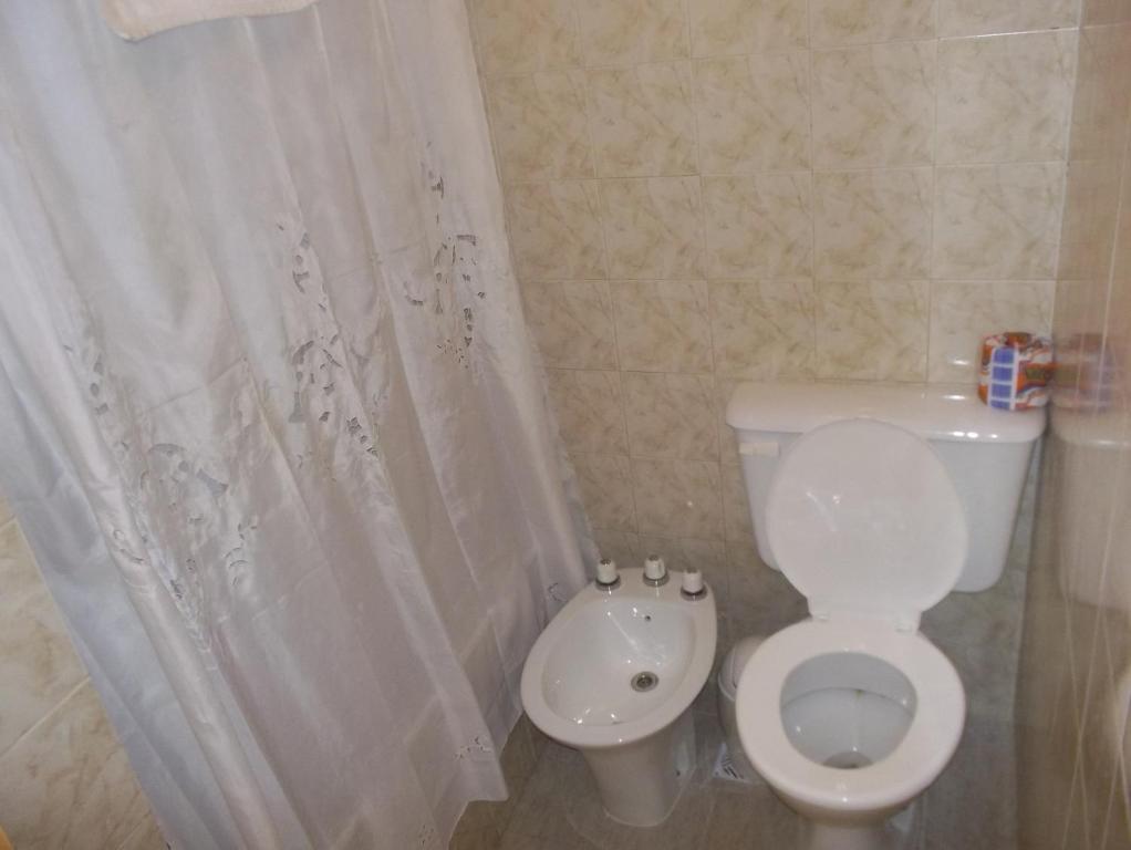 Mari Plaza Hotel Буенос Айрес Стая снимка